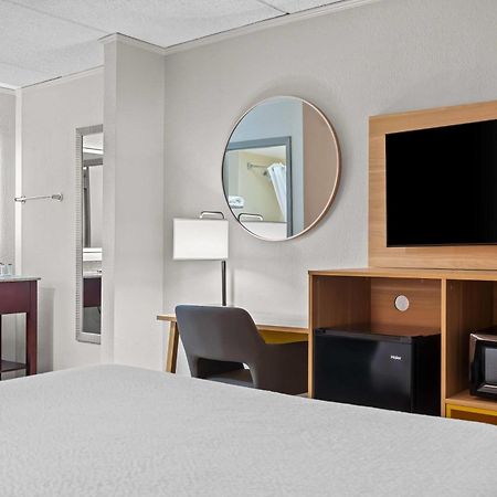 Days Inn By Wyndham Statesboro Exteriér fotografie